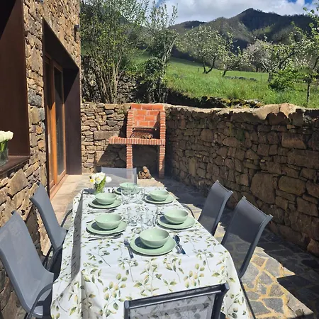 La Era De Somaniezo Holiday home Luriezo (Cantabria)